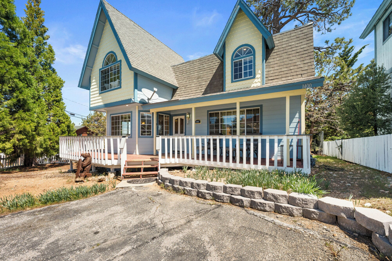Exterior 5, The Lazy JT Ranch, San Bernardino