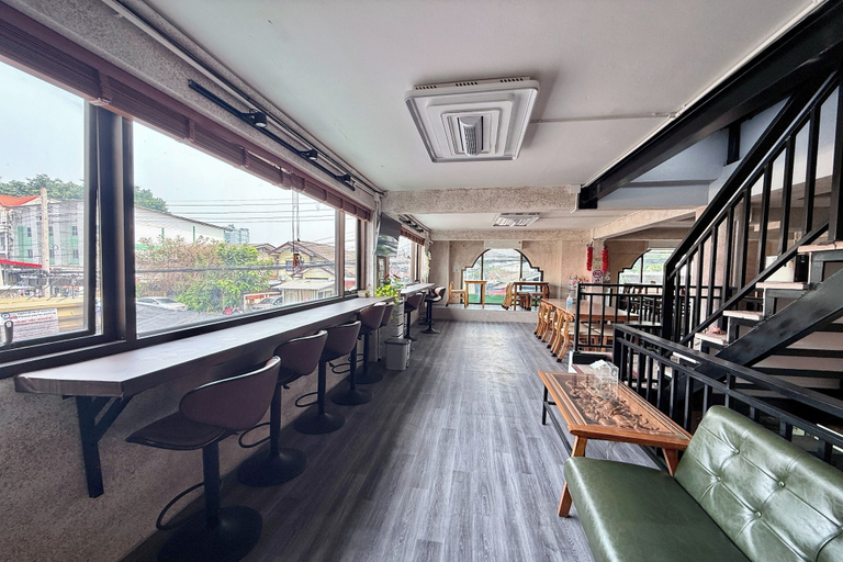 Restaurant 5, Nonoteru Chiang Mai Kamphaeng Din, Muang Chiang Mai