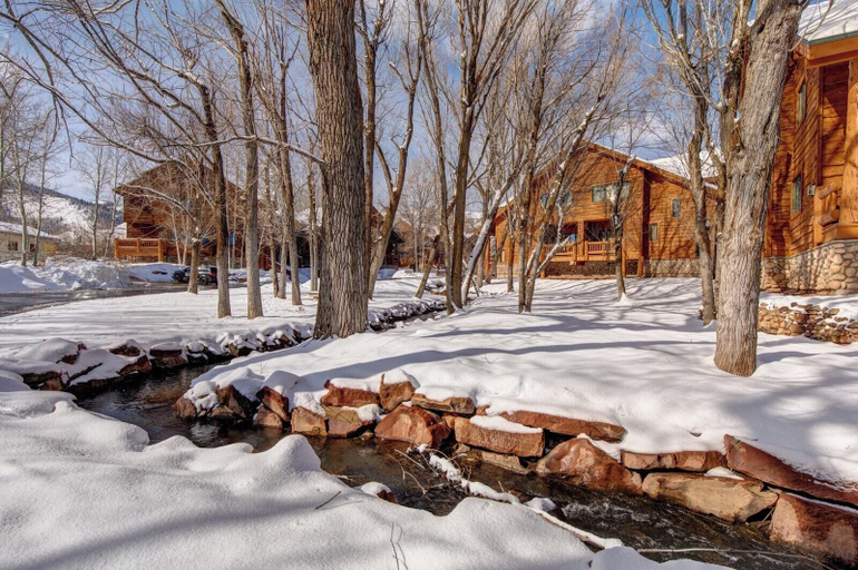 Exterior & Views 2, Timber Wolf Lodge by KBM, Summit