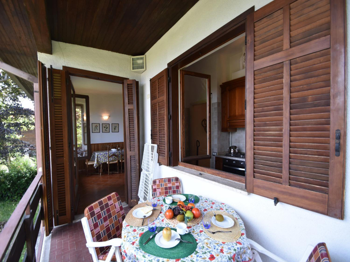 Balcony/terrace 5, Villa in Valdora with Lake Maggiore Views, Verbano-Cusio-Ossola