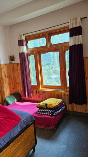 Bedroom 4, FORMOSA Cafe Hostel KASOL GOA, Kullu