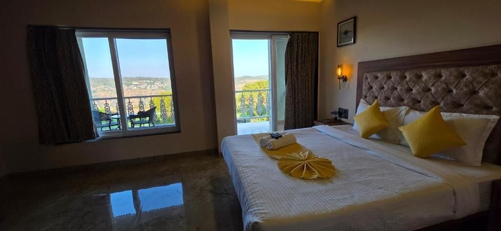 Room 5, Sahyadri Studd Farm by Zen Nest, Satara