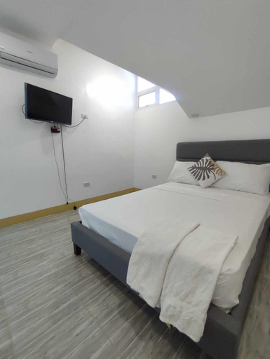 Bedroom 3, Villa Loreta Beach Resort, Botolan