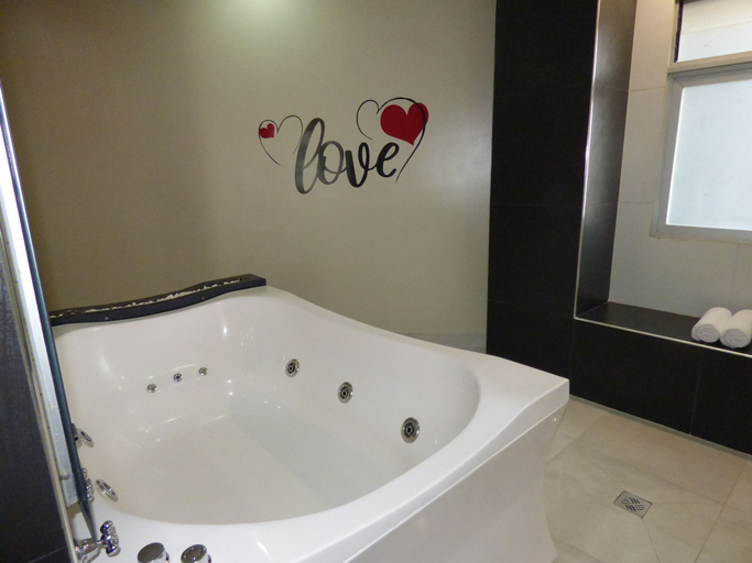 Bathroom 3, HOTEL OSHO, Andrés Ibáñez