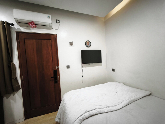 Room 5, Malano Residence, Denpasar