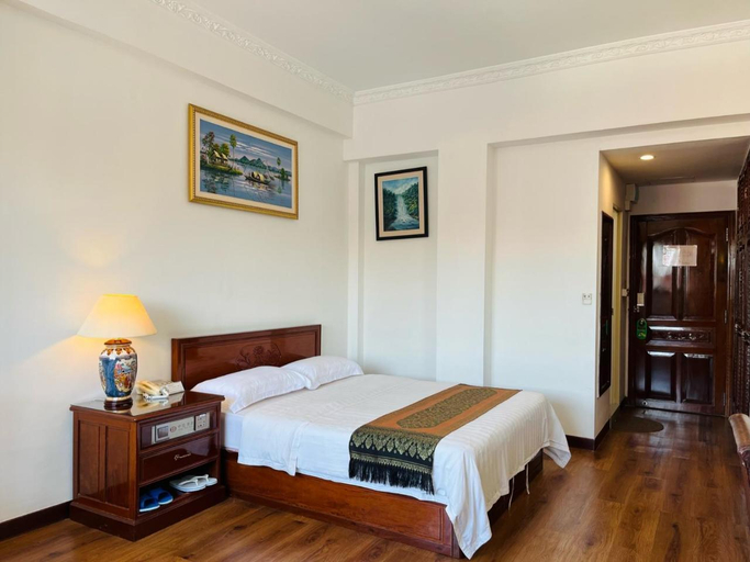 Bedroom 3, Chung Hsin Hotel, Phnom Penh