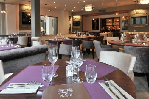 Food & Drinks 4, Mercure Paris Saint Cloud Hippodrome, Hauts-de-Seine