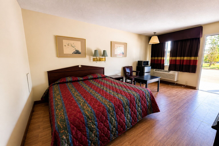 Bedroom 4, Night Inn by Hotel O Selma I 95, Johnston