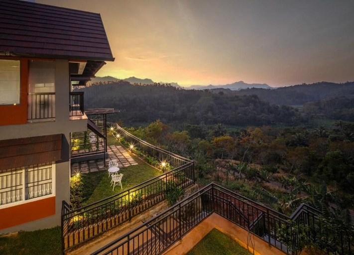Terrace/patio, HILL SEASONS RESORT AND SPA, Wayanad