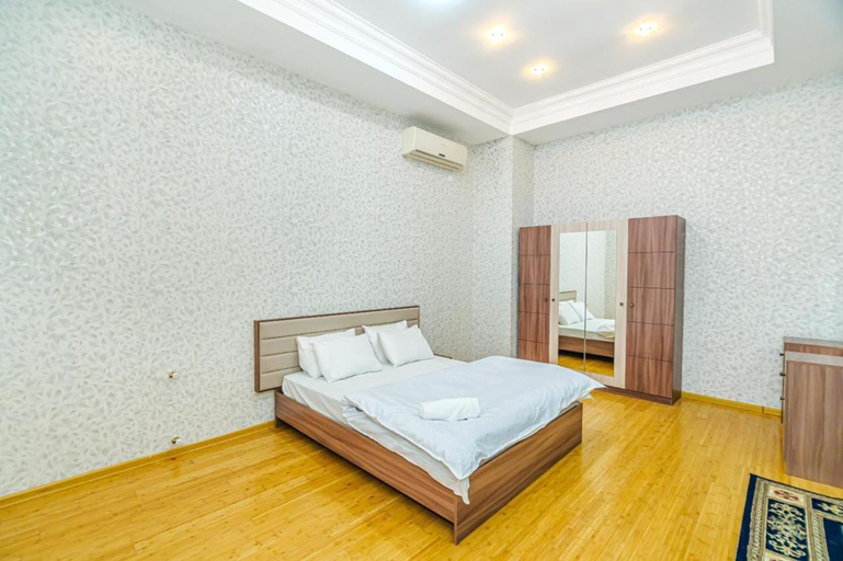 Others 3, 6Big apartment Nizami street, Baku