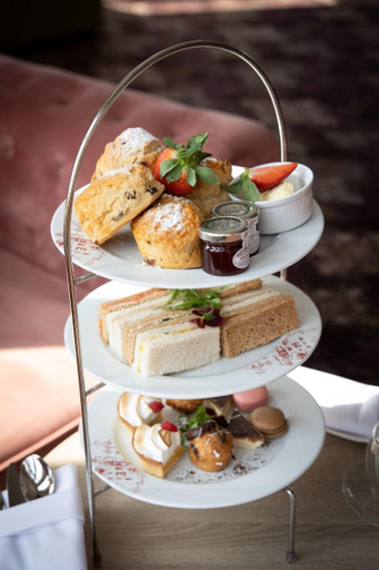 Food & Drinks 5, Wroxall Abbey Hotel, Warwickshire