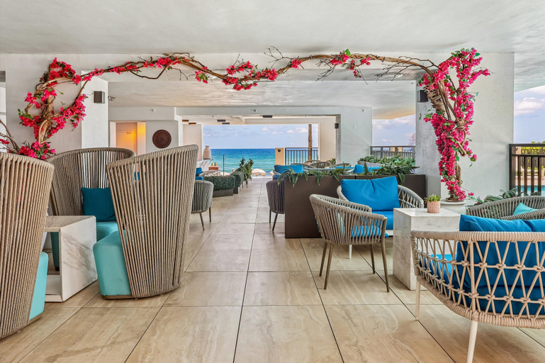 Food & Drinks 5, Hillsboro Beach Resort by Kasa, Broward