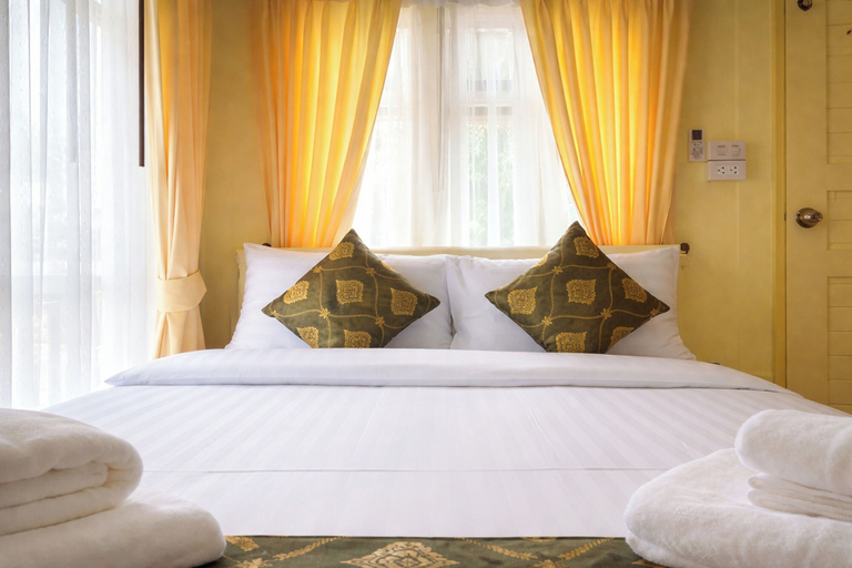 Room 5, Phetmanee Resort, Ko Yao District