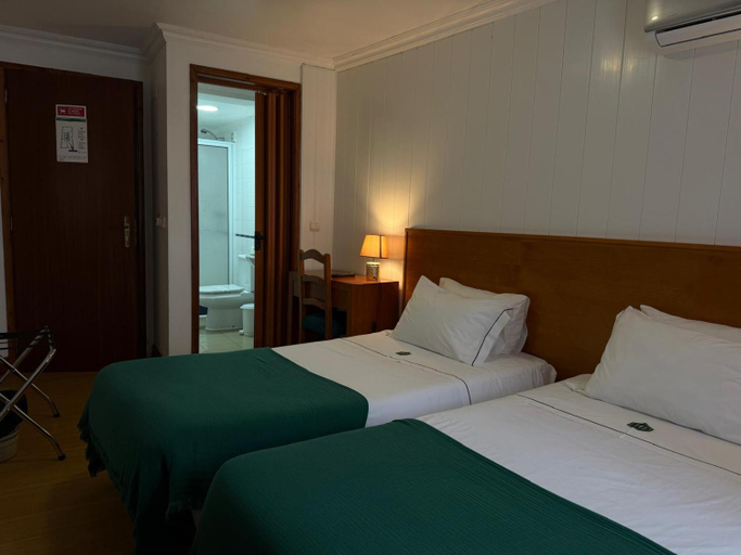 Bedroom 4, Hospedaria Insular, Ponta Delgada