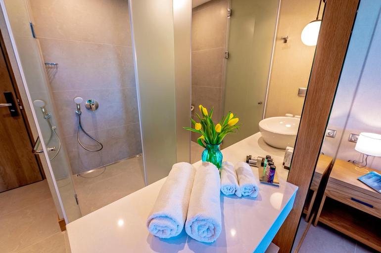 Bathroom, Poseidon Beach Resort, Varna