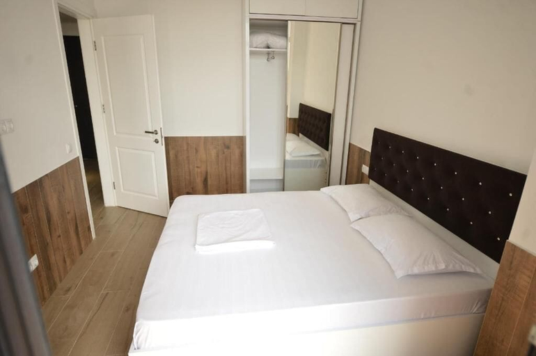 Room 2, Thom Tower, Batumi