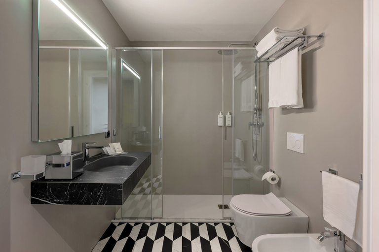 Bathroom 5, UNA Hotels Galles Milano, Milano