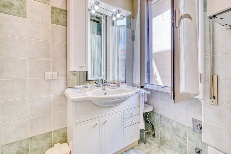 Bathroom 3, Sunny House Spiagge e Ciclabile With Sea Views, Imperia