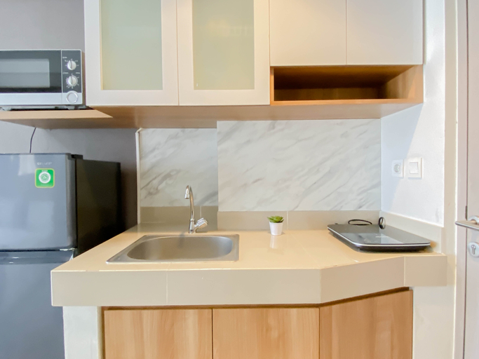 Others 2, Warm and Minimalist Studio Apartment Vasanta Innopark By Travelio, Cikarang