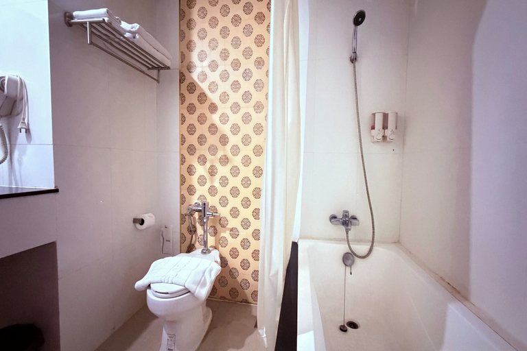 Bathroom 4, G2 Ayutthaya, Uthai
