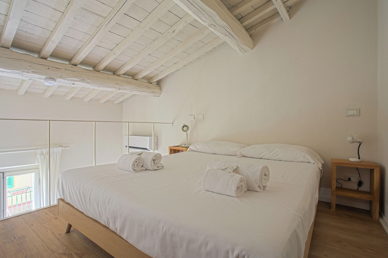 Room 5, Loft Libertà No2, Florence