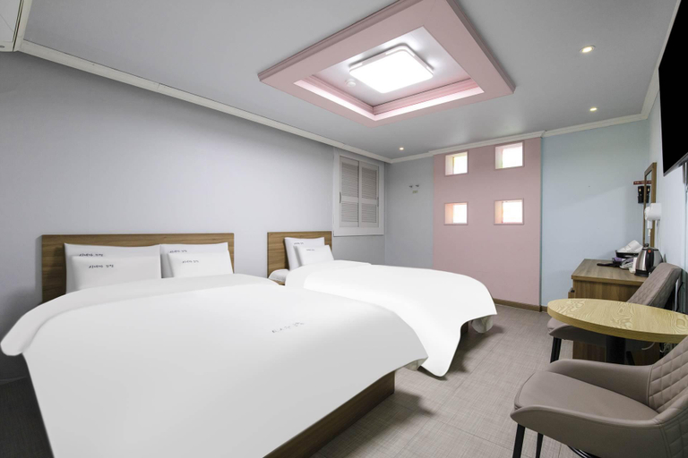 Bedroom 3, Goodstay 3D Cinema Motel, Chuncheon