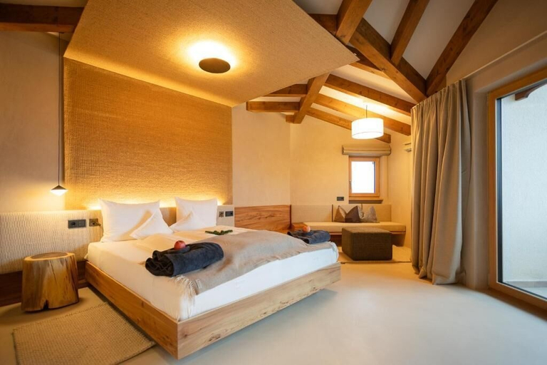 Bedroom 4, Hotel Schönblick, Bolzano