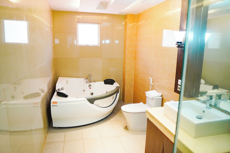 Bathroom, Dreamweavers Hotel, Koronadal City