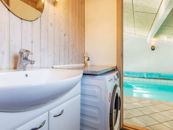 Bathroom 3, Langeland Beach Home With Sauna, Langeland