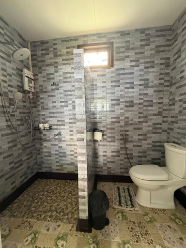Bathroom 3, Phu Samut, Ko Yao District