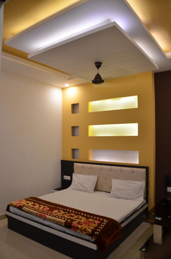 2, Hotel Nandas, Amritsar