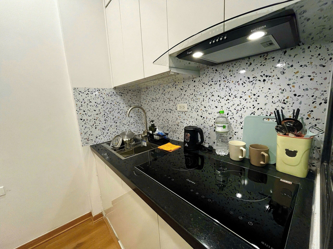 Private kitchen 3, La Peche Homestay Hanoi, Ba Đình
