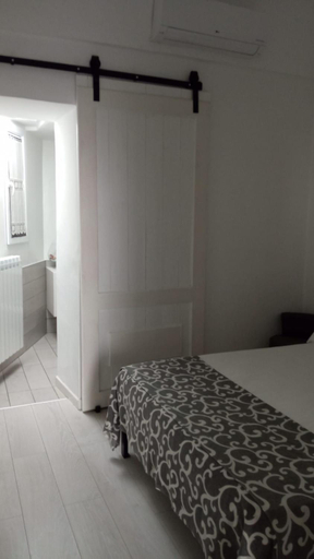 Bedroom 2, Bed & Breakfast Dimora Felice, Brindisi