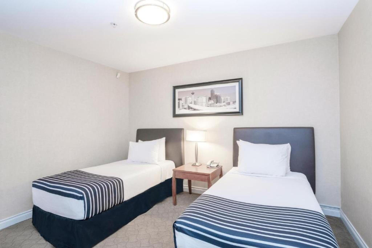 Bedroom 3, Sandman Calgary West, Division No. 6