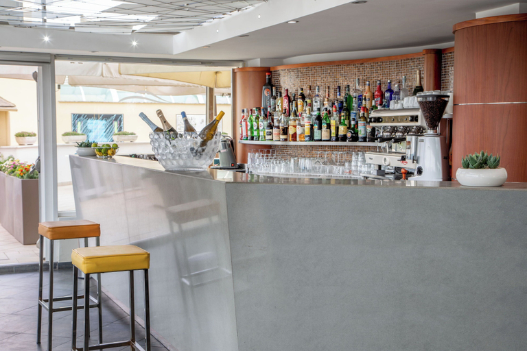 Food & Drinks 5, Hotel Miramare, Latina