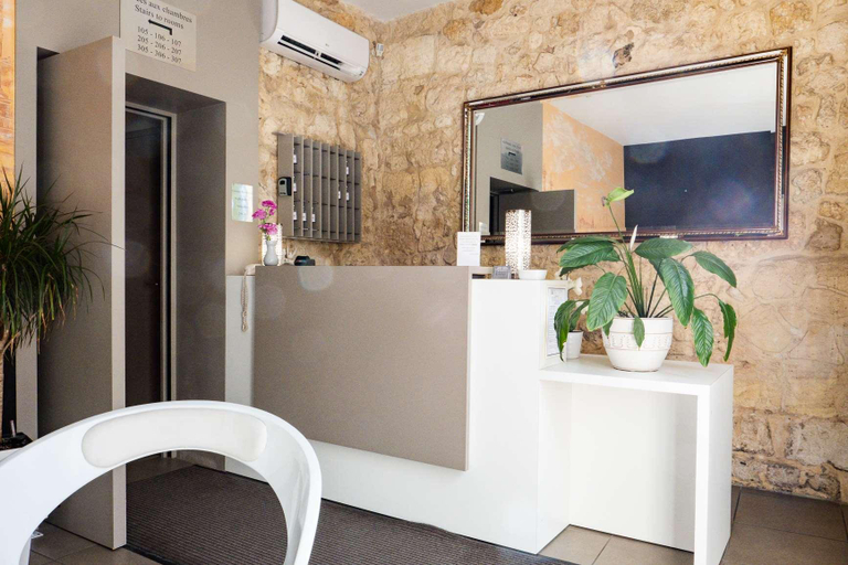 Public Area 2, Hôtel Notre Dame, Gironde