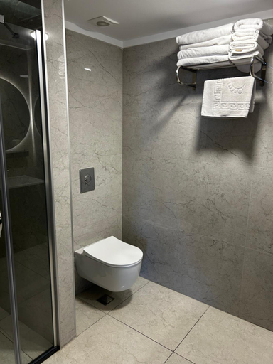 Bathroom 3, Havana Apart Hotel, Alanya