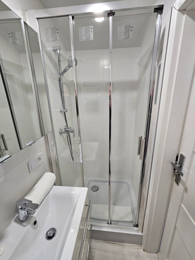 Bathroom 5, Chopina 23 - Skośny by Grand Apartments, Sopot