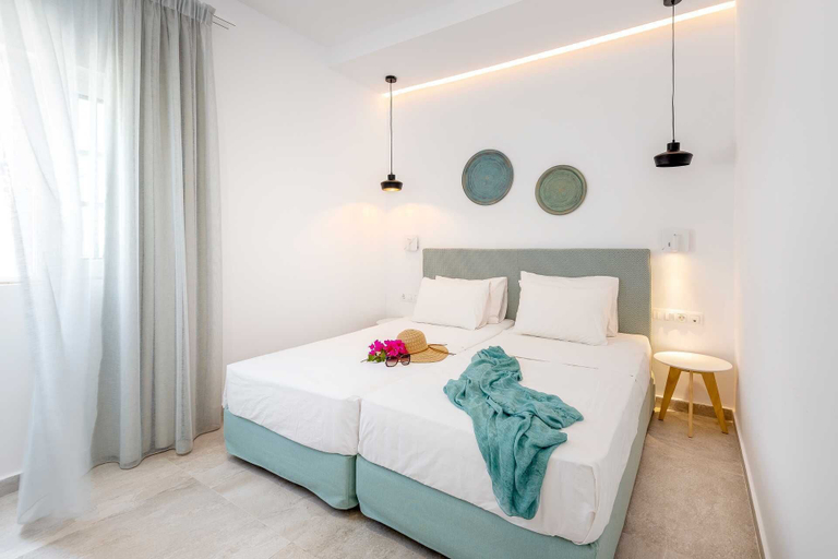 Bedroom 4, Elvita Beach Hotel, South Aegean