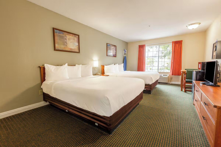 Room 2, Aurelia - San Clemente Beach, Orange