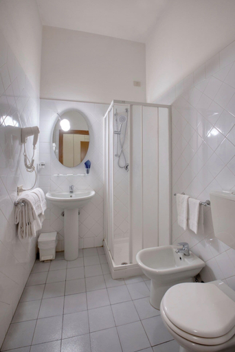 Bathroom 4, Albergo La Posta Arezzo, Arezzo