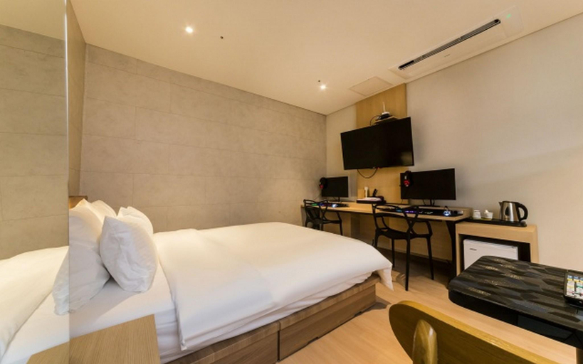Bedroom 2, Bundang (Seohyeon) Hotel & U, Seongnam
