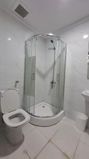Bathroom 4, Apartment in Makkah, Makkah