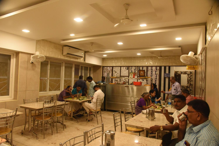 Food & Drinks, sri balaji grand hotel, Thanjavur