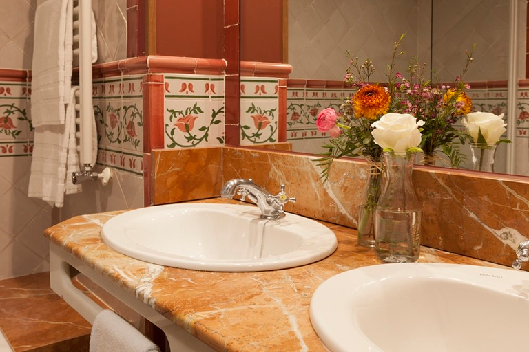 Bathroom 4, Dorma Juan De Austria, Madrid