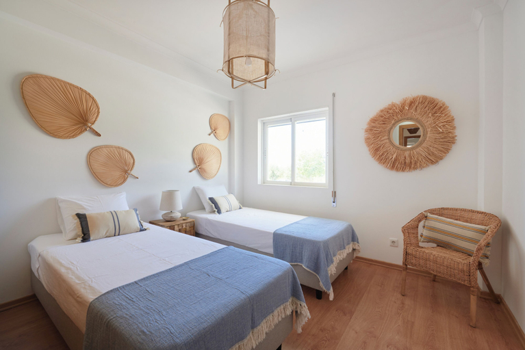 Room 5, Lightful Refuge On The River Front, By Timecooler, Alcácer do Sal