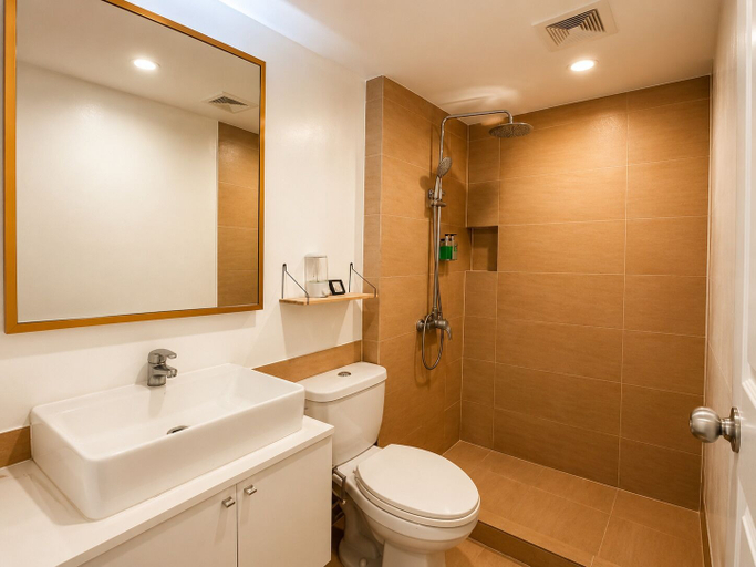 Others 5, V Saigon Suites by SMS Hospitality, Makati City
