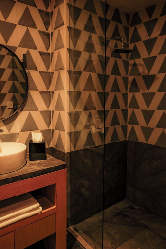 Bathroom 3, Residencias La Pilarica, Allende