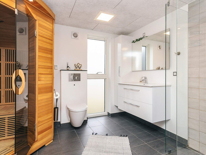 Bathroom, Holiday Home in Læsø, Læsø