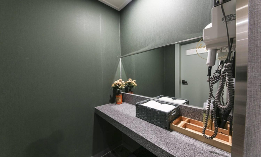 Bathroom 3, Hotel Series 5.0, Dalseong